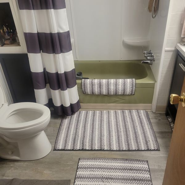 FS44JC - Bathroom FS44JC - Bathroom