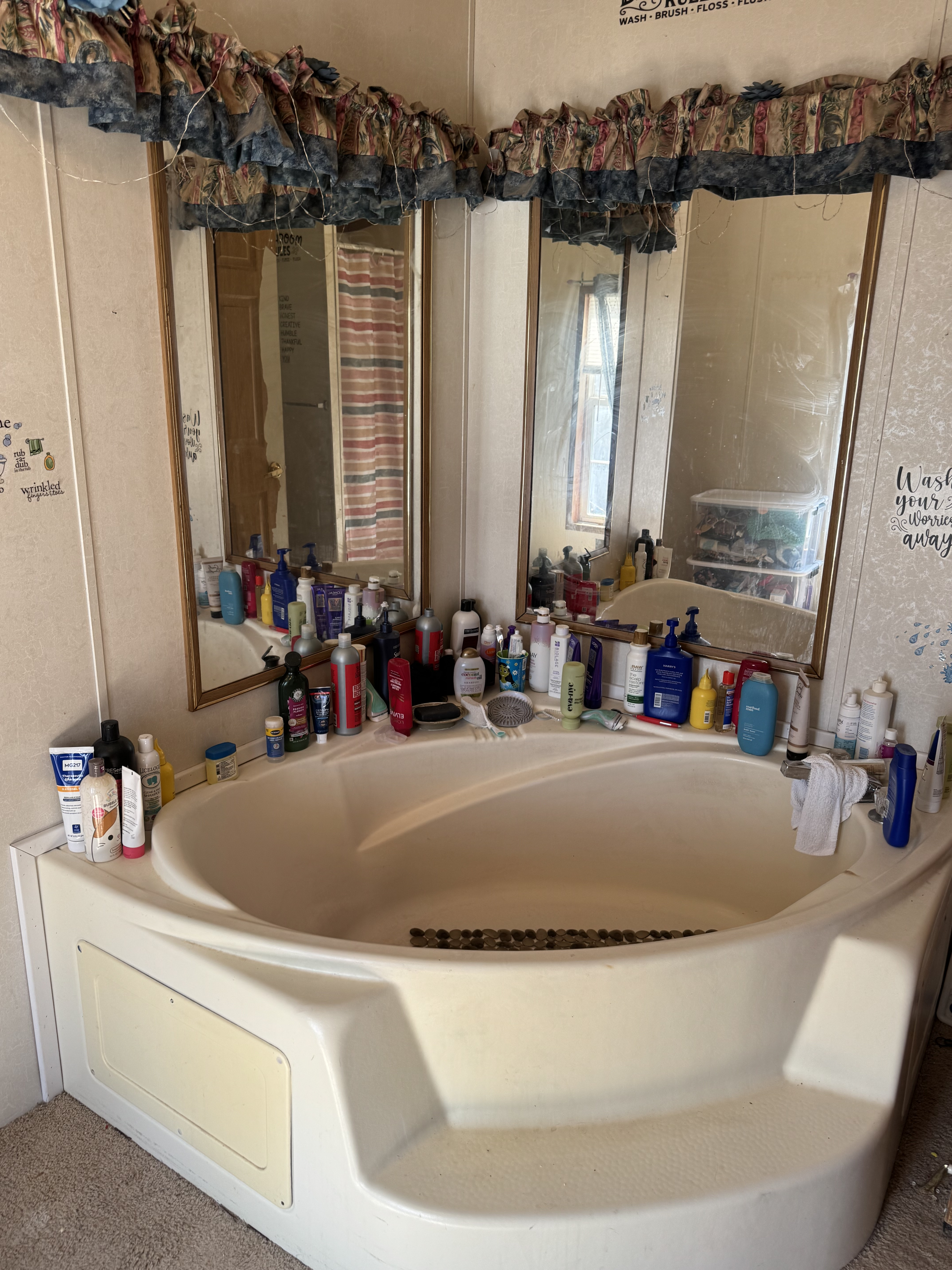 Master Bathroom Large bathroom