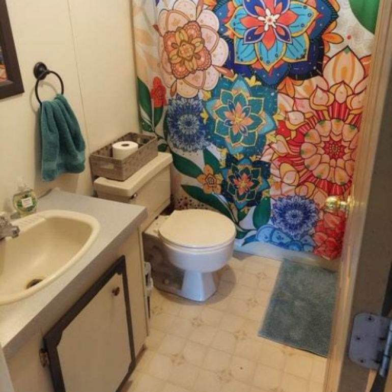 Main Bathroom